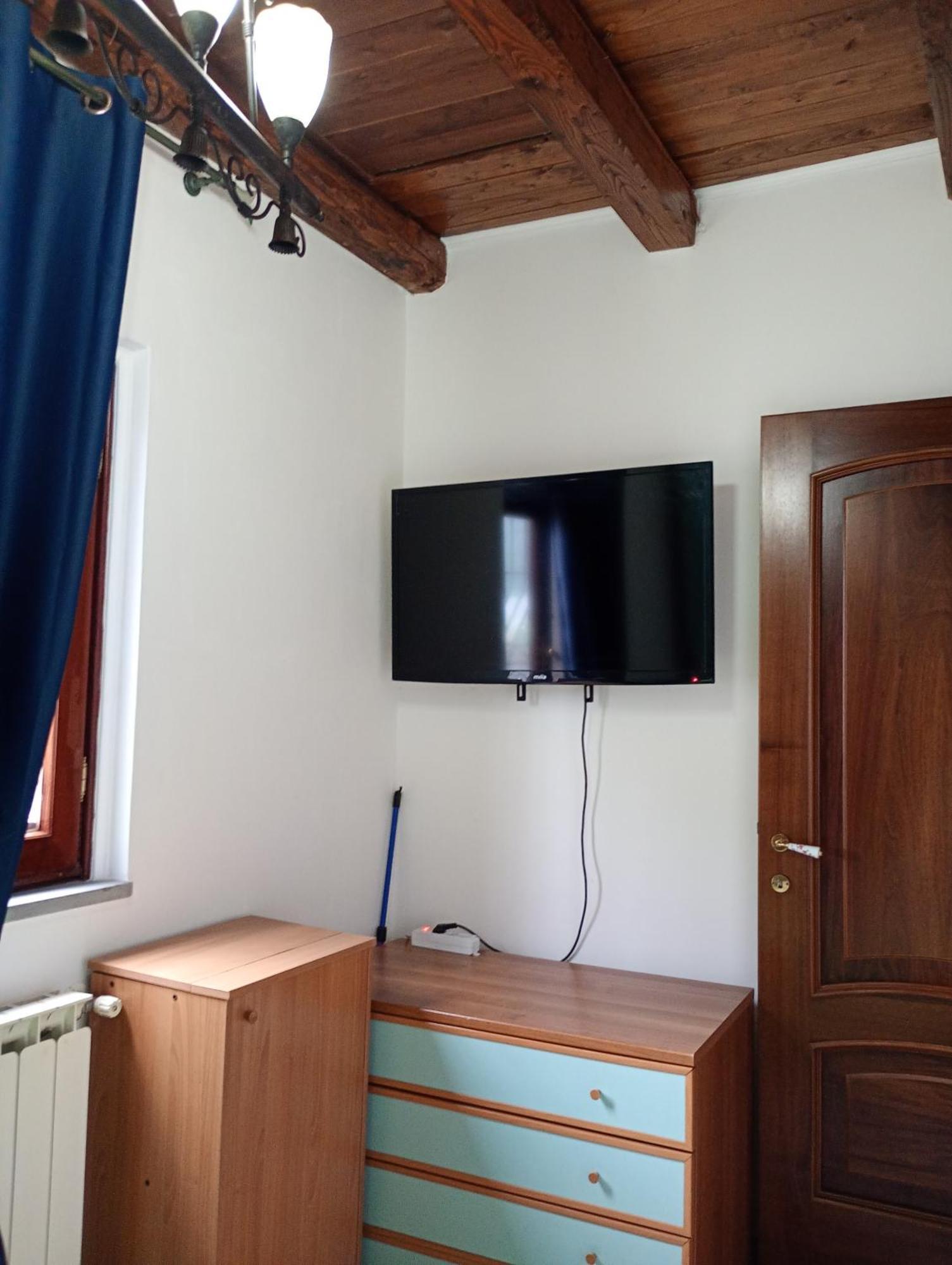 Independent Villa With Private Beach On The Lake Bracciano  Exterior foto